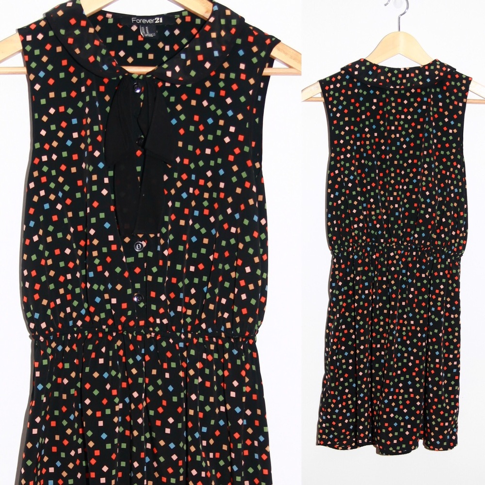 Multicolor Collared Dress with Front Bow Size M
